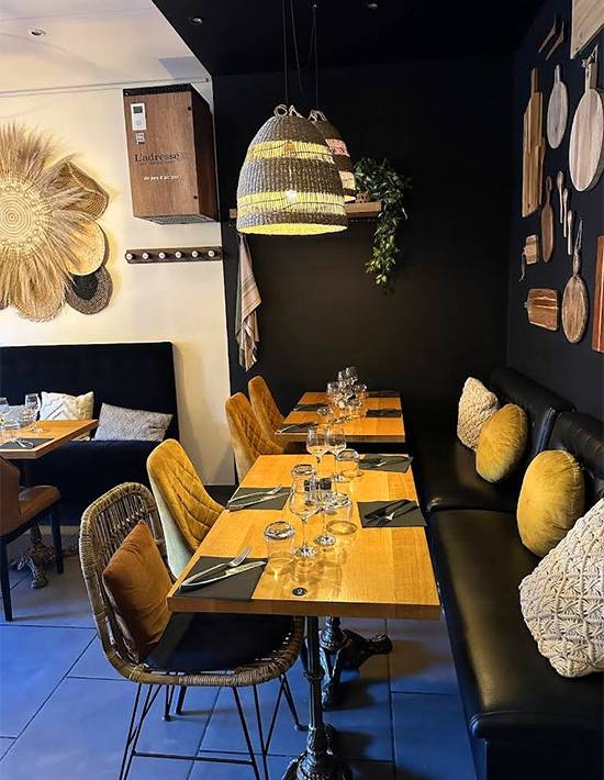 Le restaurant - L'Adresse - Meilleur restaurant à Arles - Bar Arles