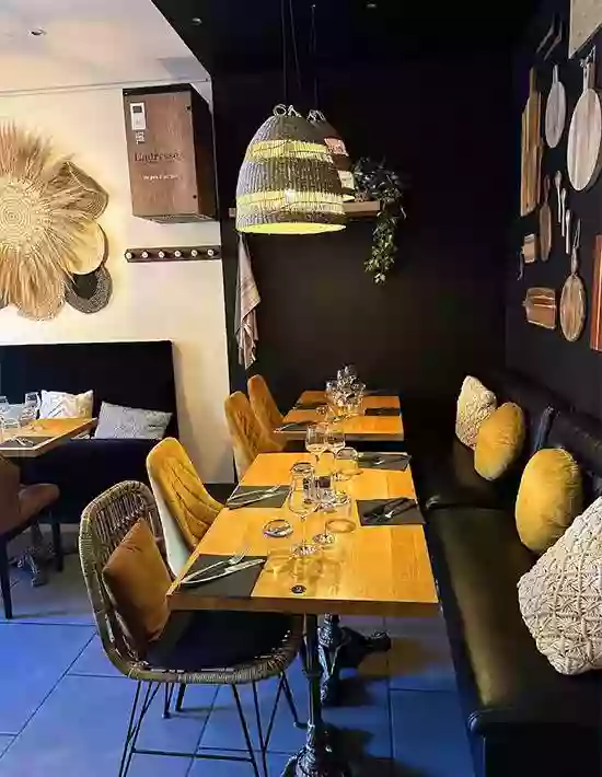 Le restaurant - L'Adresse - Meilleur restaurant à Arles - Restaurant a arles